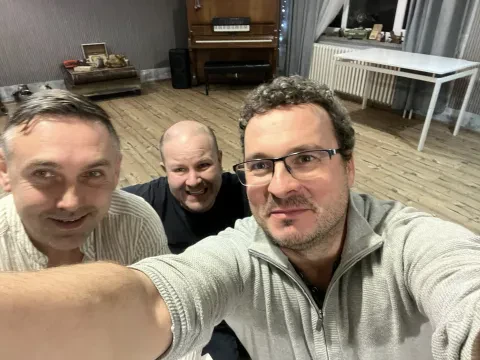 Cesty za dětskými domovy a světlem Vánoc – fotografie